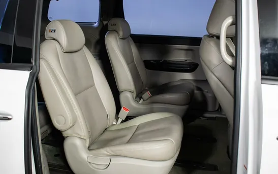 Kia Carnival 2.20 автомат, фото №1