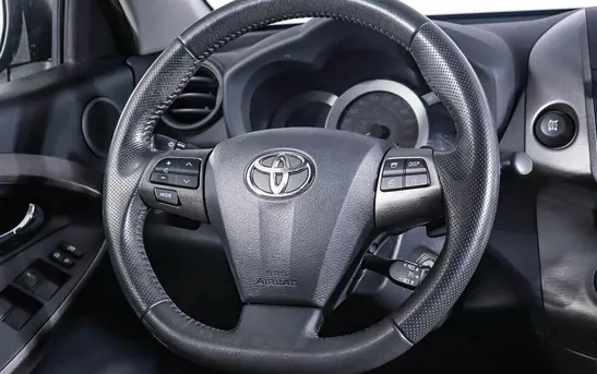 Toyota RAV4 2.00 вариатор, фото №1