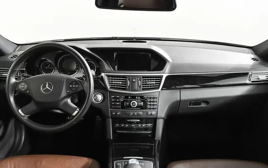 Mercedes-Benz E-Класс 3.50 автомат, фото №1