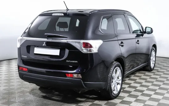 Mitsubishi Outlander 2.40 вариатор, фото №1