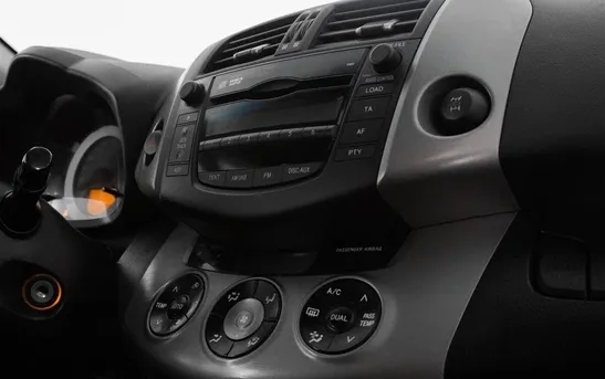 Toyota RAV4 2.00 механика, фото №1