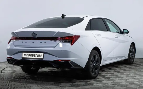 Hyundai Elantra 1.60 автомат, фото №1