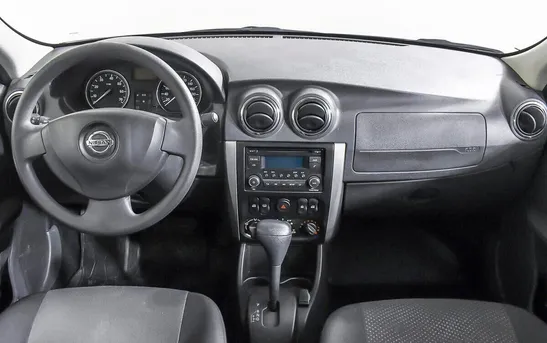 Nissan Almera 1.60 автомат, фото №1