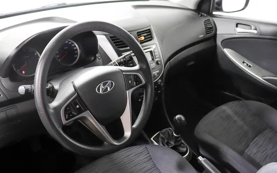 Hyundai Solaris 1.60 механика, фото №1