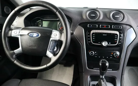 Ford Mondeo 2.30 автомат, фото №1