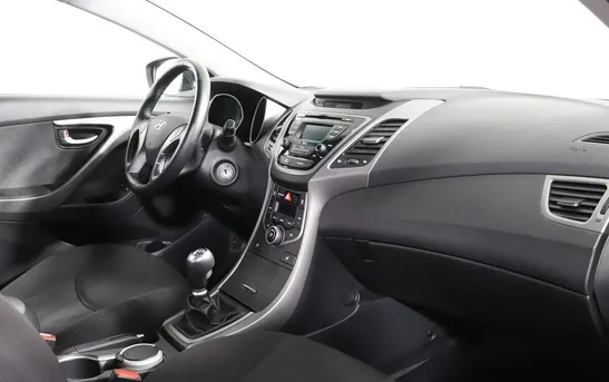 Hyundai Elantra 1.60 механика, фото №1
