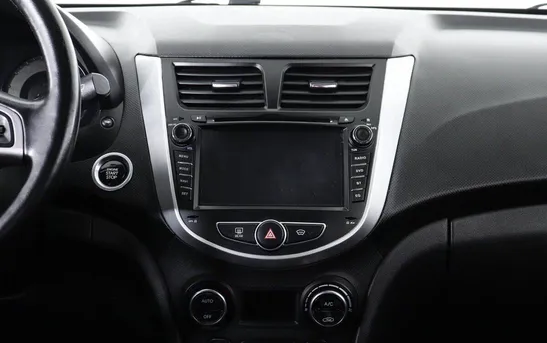 Hyundai Solaris 1.60 автомат, фото №1