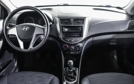 Hyundai Solaris 1.60 механика, фото №1