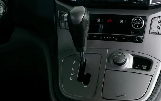 Hyundai Grand Starex 2.50 автомат, фото №1