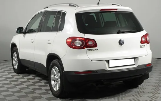 Volkswagen Tiguan 2.00 автомат, фото №1