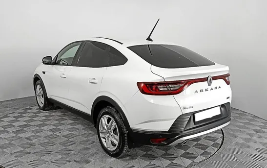 Renault Arkana 1.60 механика, фото №1