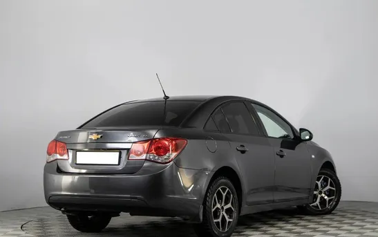 Chevrolet Cruze 1.60 механика, фото №1