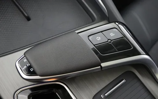 Changan UNI-T 1.50 робот, фото №1