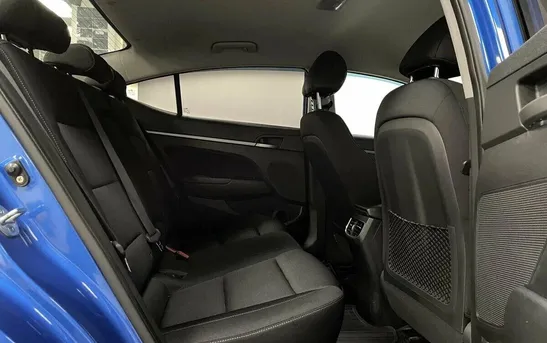 Hyundai Elantra 2.00 автомат, фото №1