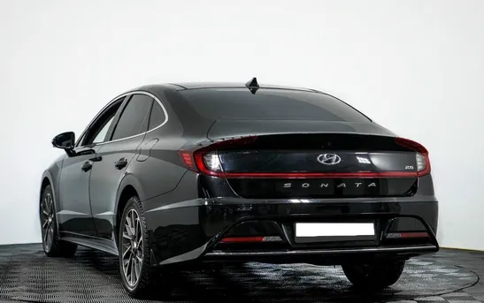 Hyundai Sonata 2.50 автомат, фото №1