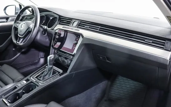 Volkswagen Passat 1.80 робот, фото №1