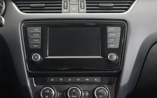 Skoda Octavia 1.80 робот, фото №1