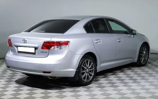 Toyota Avensis 1.80 вариатор, фото №1