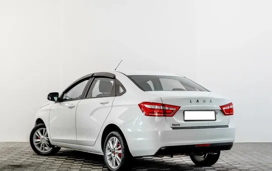 Lada (ВАЗ) Vesta 1.60 механика, фото №1