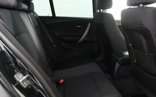 BMW 1 серии 2.00 автомат, фото №1