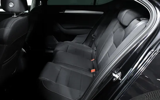 Skoda Superb 2.00 робот, фото №1