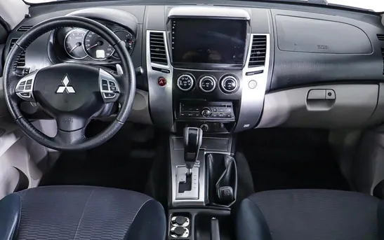 Mitsubishi Pajero Sport 2.50 автомат, фото №1