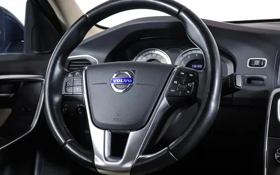 Volvo S60 1.60 робот, фото №1