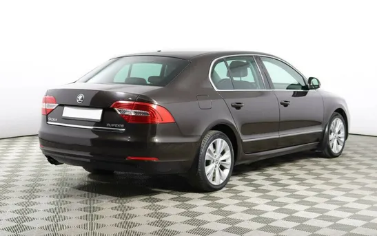 Skoda Superb 1.80 робот, фото №1