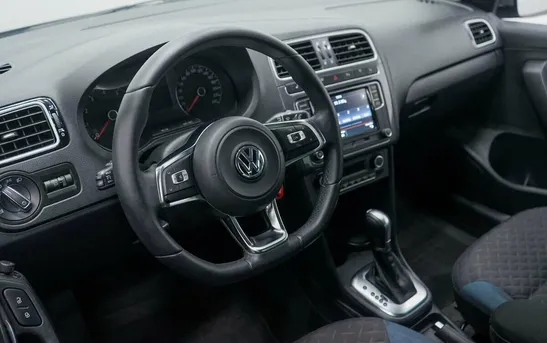 Volkswagen Polo 1.60 автомат, фото №1