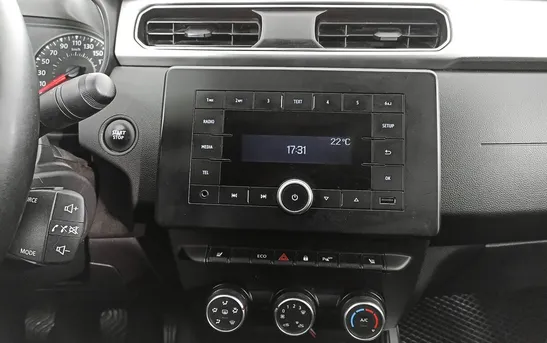 Renault Arkana 1.60 механика, фото №1