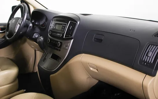 Hyundai H-1 2.50 автомат, фото №1