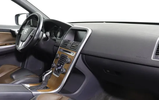 Volvo XC60 2.40 автомат, фото №1