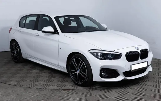 BMW 1 серии 1.50 автомат, фото №1