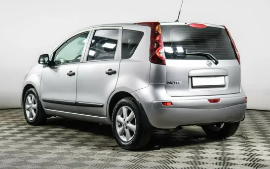 Nissan Note 1.60 автомат, фото №1