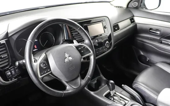 Mitsubishi Outlander 2.40 вариатор, фото №1