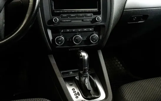 Volkswagen Jetta 1.60 автомат, фото №1