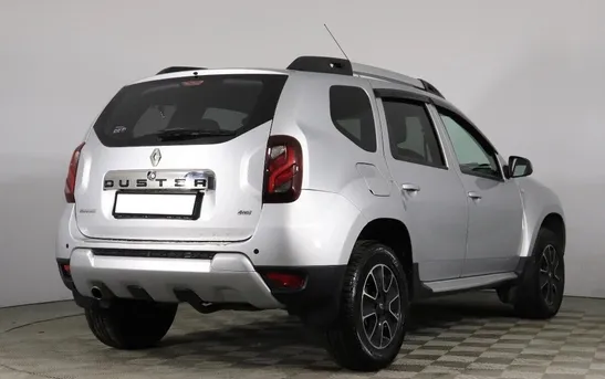 Renault Duster 2.00 автомат, фото №1