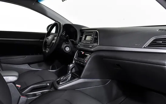 Hyundai Elantra 1.60 автомат, фото №1