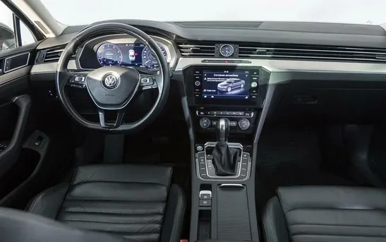 Volkswagen Passat 1.80 робот, фото №1