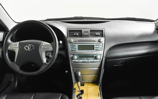 Toyota Camry 2.40 автомат, фото №1