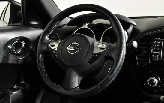 Nissan Juke 1.60 вариатор, фото №1