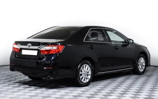 Toyota Camry 2.50 автомат, фото №1