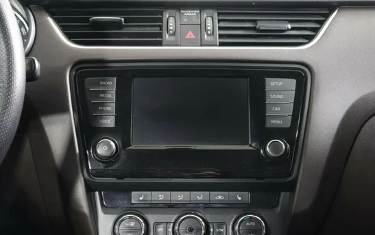 Skoda Octavia 1.80 робот, фото №1