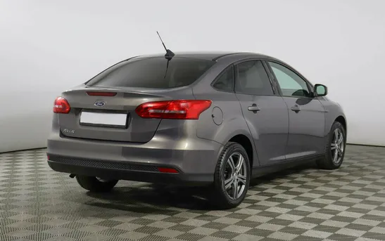 Ford Focus 1.60 механика, фото №1