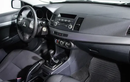 Mitsubishi Lancer 1.50 механика, фото №1