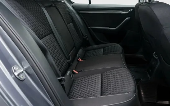 Skoda Octavia 1.80 робот, фото №1