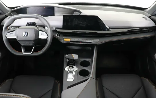 Changan UNI-V 1.50 робот, фото №1