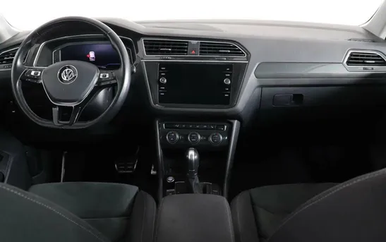 Volkswagen Tiguan 1.40 робот, фото №1