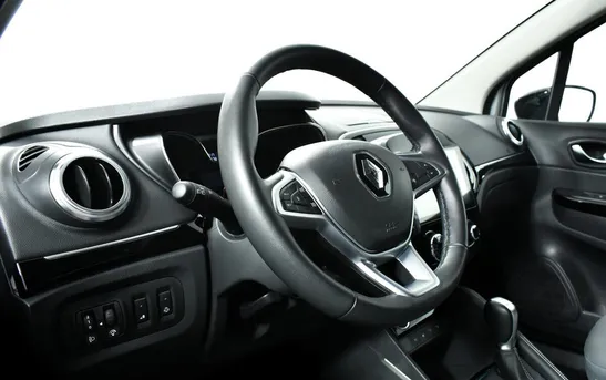 Renault Kaptur 1.60 вариатор, фото №1
