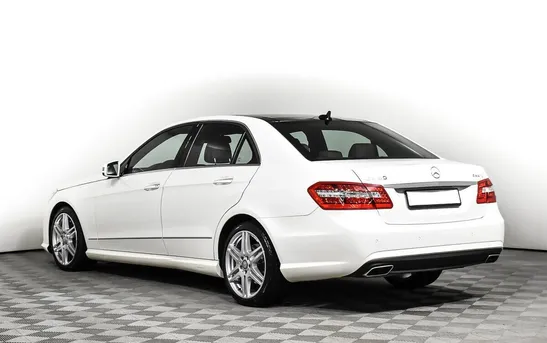 Mercedes-Benz E-Класс 3.50 автомат, фото №1